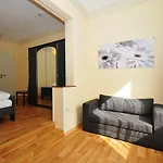 아파트 Ferienhus Baabe Ferienwohnung 01 Mit Gratis Nutzung Vom Ahoi Erlebnisbad Und Sauna In Sellin 바베