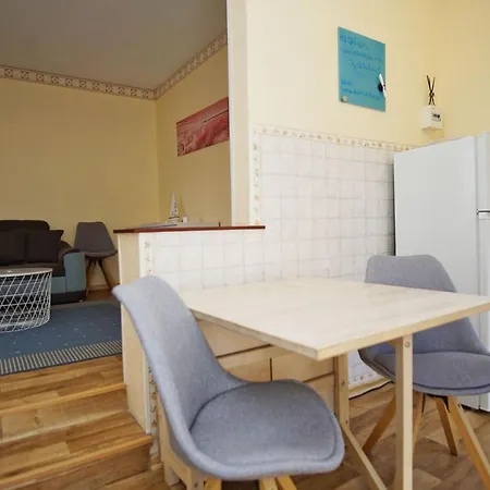 Апартаменты Ferienhus 01 Mit Gratis Nutzung Vom Ahoi Erlebnisbad Und Sauna In Sellin Бабе