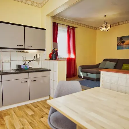 Ferienhus 01 Mit Gratis Nutzung Vom Ahoi Erlebnisbad Und Sauna In Sellin *