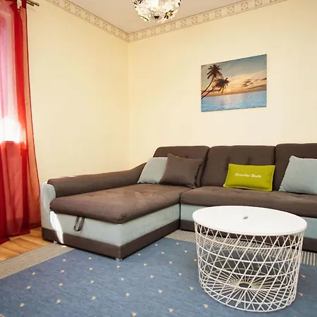 Апартаменты Ferienhus 01 Mit Gratis Nutzung Vom Ahoi Erlebnisbad Und Sauna In Sellin *