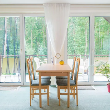 Ferienhus Baabe Ferienwohnung 01 Mit Gratis Nutzung Vom Ahoi Erlebnisbad Und Sauna In Sellin * Baabe