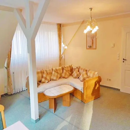 Ferienhus Baabe Ferienwohnung 01 Mit Gratis Nutzung Vom Ahoi Erlebnisbad Und Sauna In Sellin Apartment *