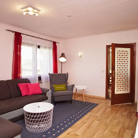 Ferienhus 01 Mit Gratis Nutzung Vom Ahoi Erlebnisbad Und Sauna In Sellin Апартаменты Бабе