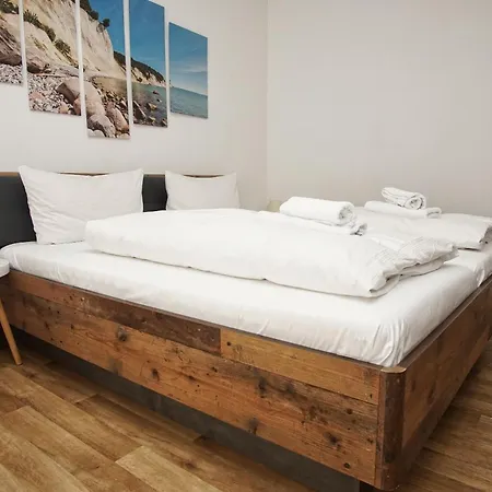 Ferienhus Baabe Ferienwohnung 01 Mit Gratis Nutzung Vom Ahoi Erlebnisbad Und Sauna In Sellin Apartment