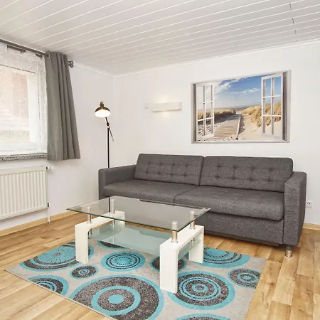 Ferienhus 01 Mit Gratis Nutzung Vom Ahoi Erlebnisbad Und Sauna In Sellin * Baabe