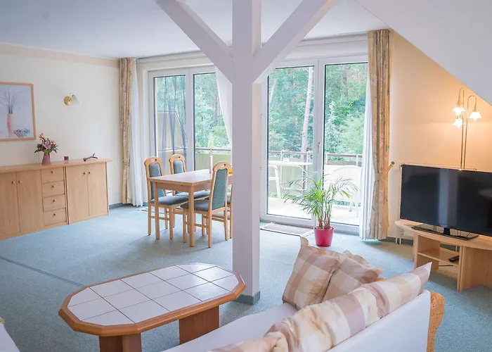 Appartement Ferienhus 01 Mit Gratis Nutzung Vom Ahoi Erlebnisbad Und Sauna In Sellin Baabe