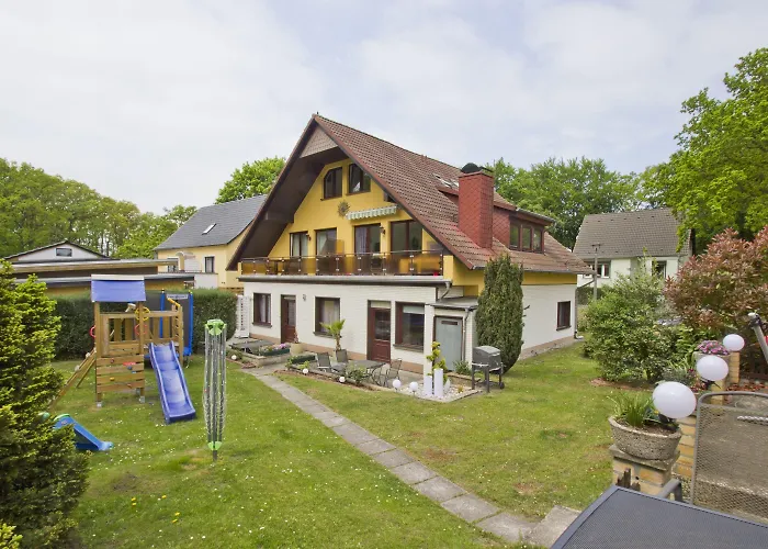 Ferienhus 01 Mit Gratis Nutzung Vom Ahoi Erlebnisbad Und Sauna In Sellin Appartement Baabe